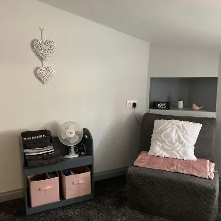 Apartment Town Centre Rose Chabanais